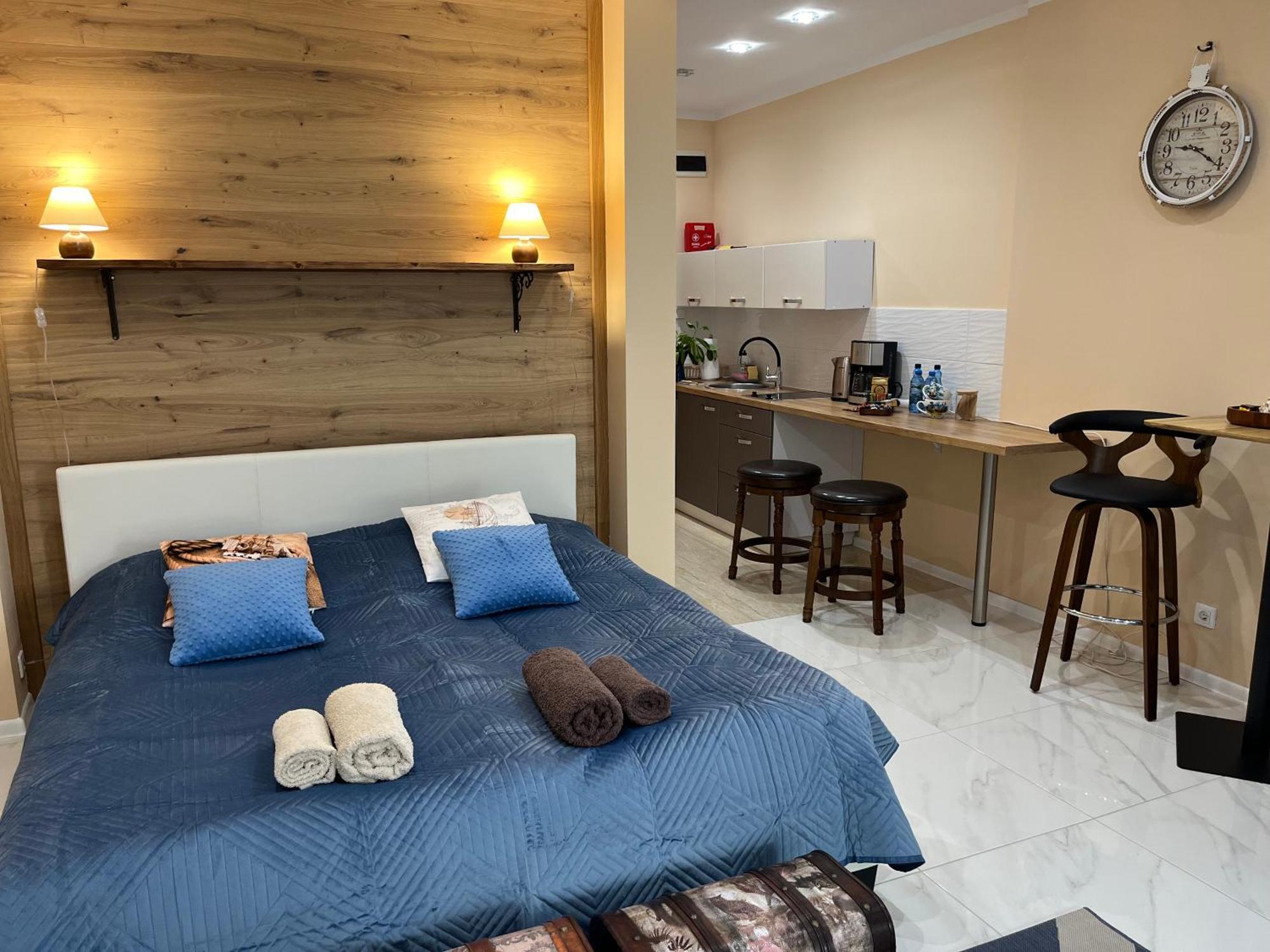 Apartament Dwunastka Миелно Екстериор снимка