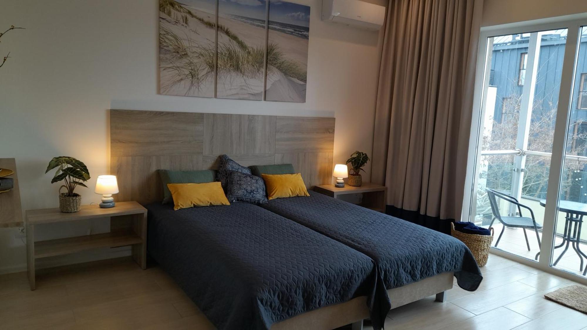 Apartament Dwunastka Миелно Екстериор снимка